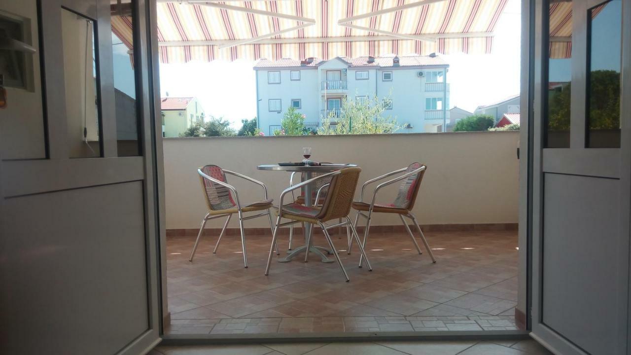 Apartments Ruzmarin Vrsi Buitenkant foto